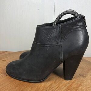 Madewell Womens size 8 shoes Black Leather zip up heel ankle boots